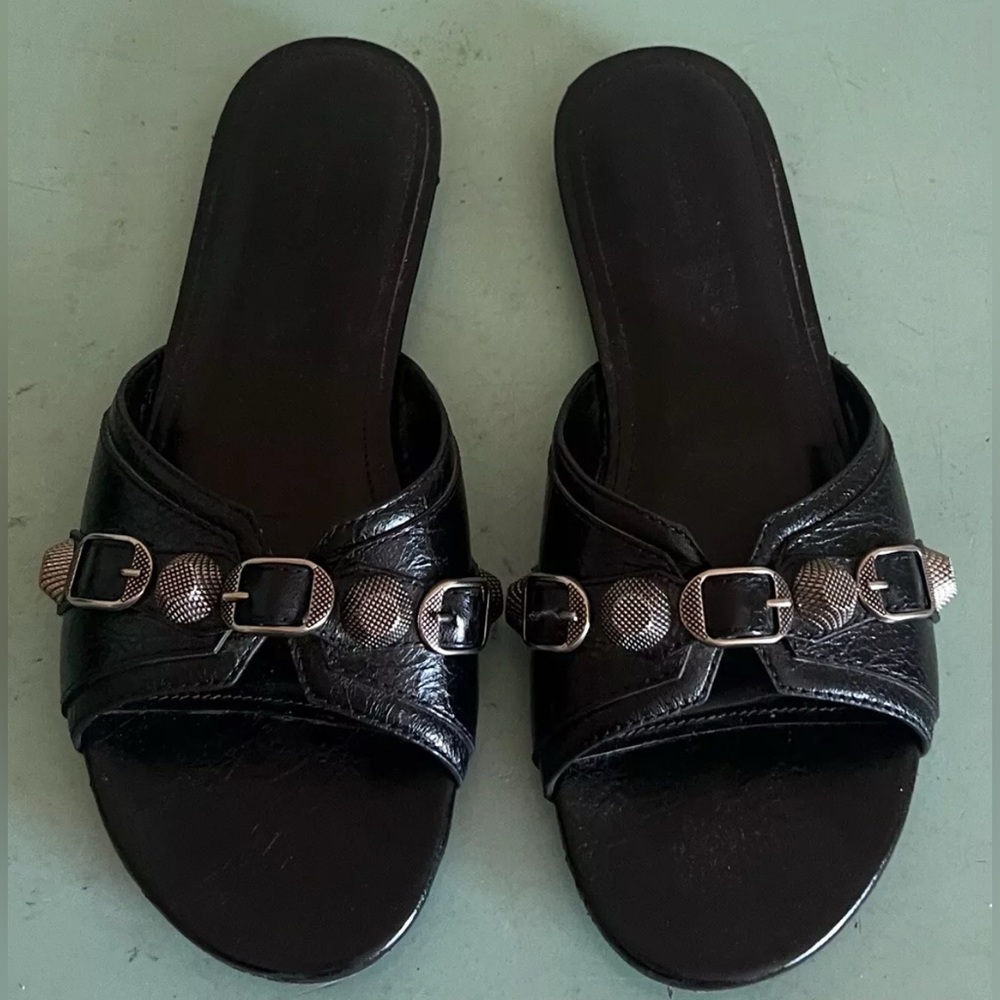 Balenciaga’s Women’s Cagole Arena Slip On Studded Sandals Shoes 38.5 - Picture 1 of 7